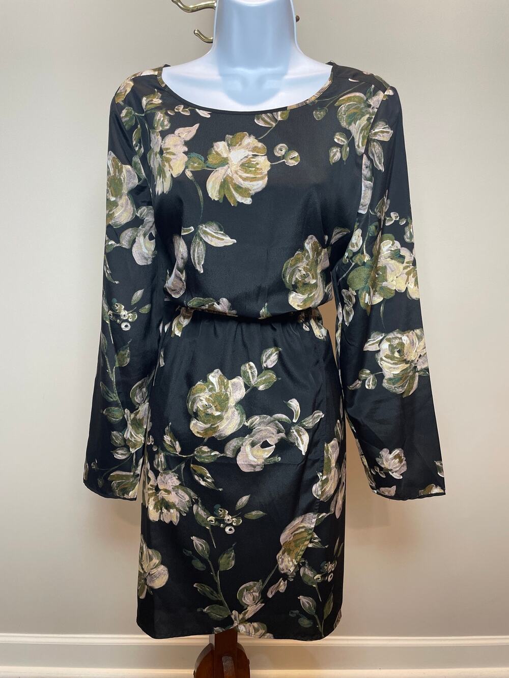 J.Crew Size 12 Blouson Dress Black Neutral Floral Elastic Waist Round Neck